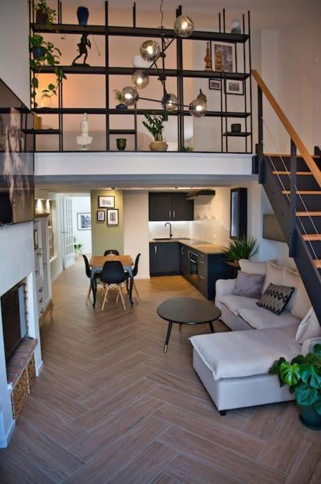 Appartement-Terrasse Centre Historique ユゼ エクステリア 写真
