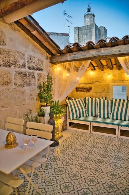 Appartement-Terrasse Centre Historique ユゼ エクステリア 写真